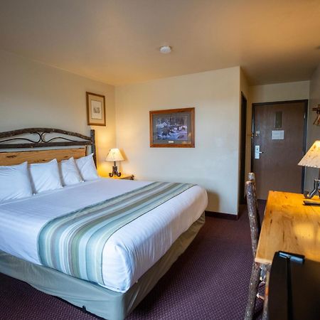 ווסט ילוסטון Mountain Vista Hotel מראה חיצוני תמונה