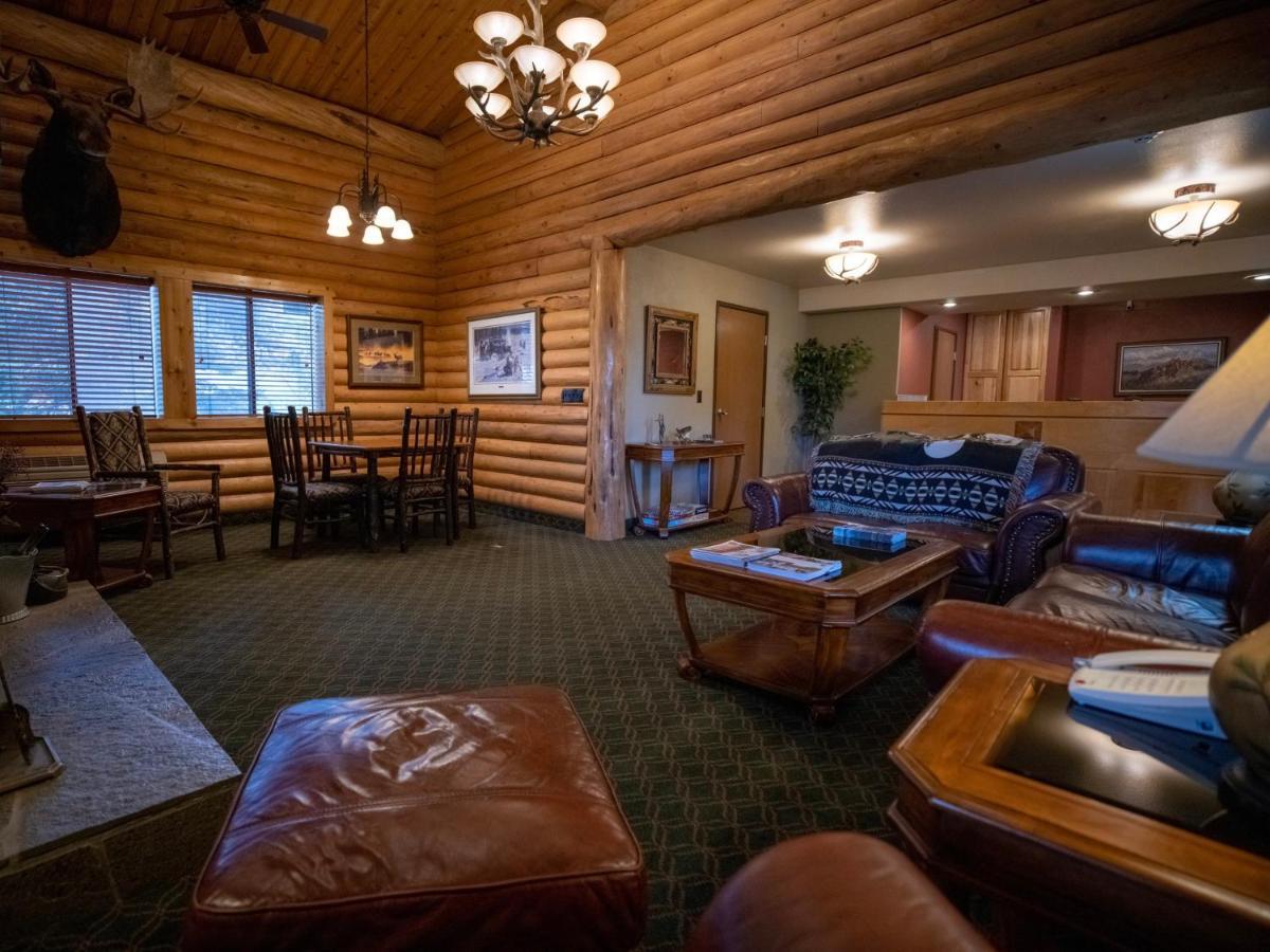 ווסט ילוסטון Mountain Vista Hotel מראה חיצוני תמונה